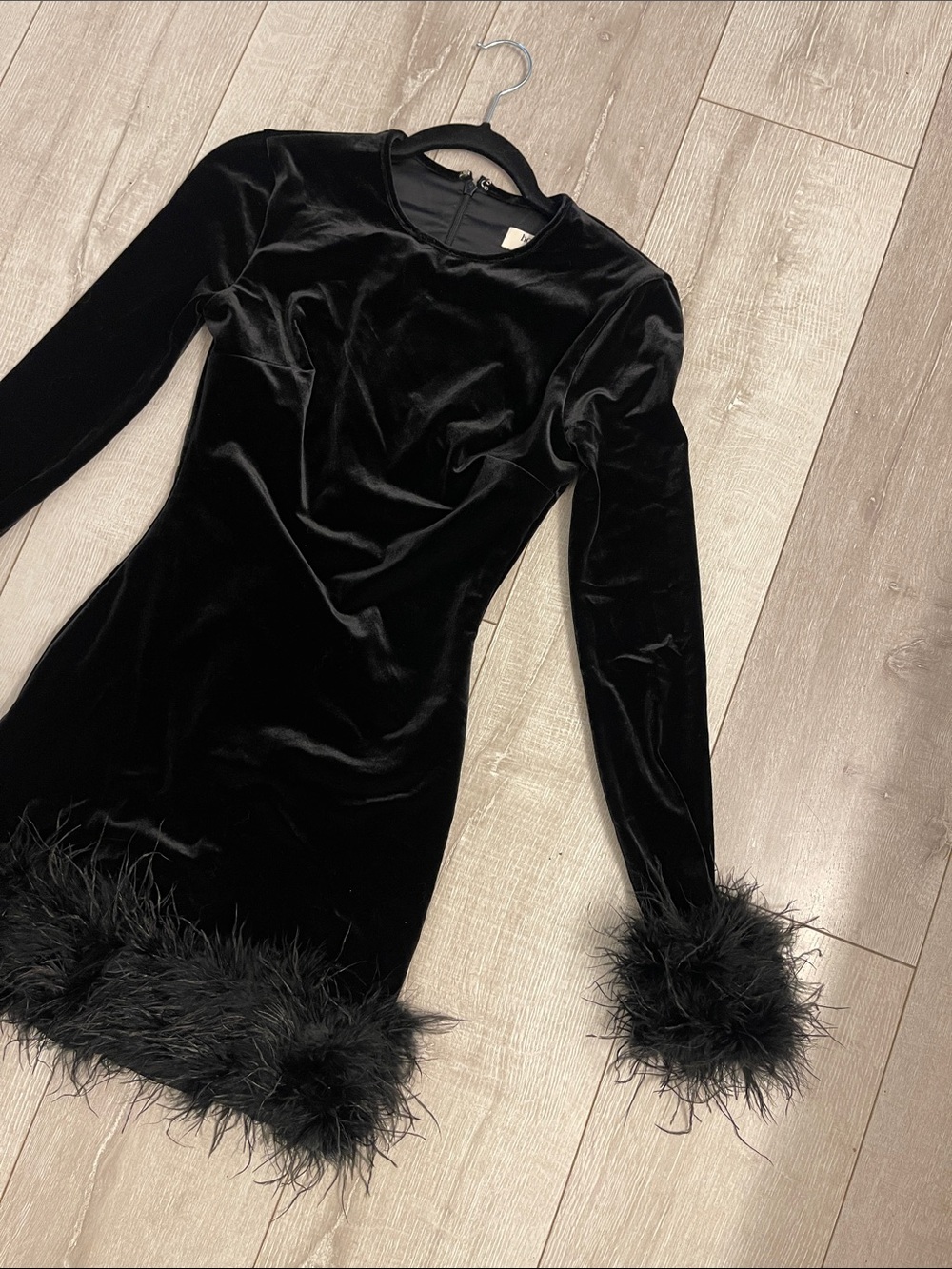 House Of CB Black Velvet Feather Trim Long Sleeve Mini Dress XS- worn once! - Picture 7 of 9